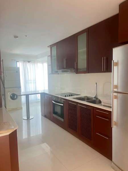 Baan Thomson Residence, Bangkok, Bang Na-Trat Rd, Bang Na, Bang Na, Bangkok, 4 Bedrooms, 220 sqm, Apartment For Rent, by Forty-Six Real Estate Group, 500190872 - DDproperty.com