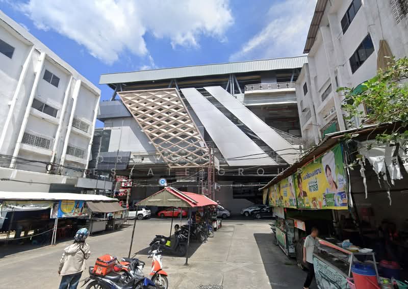 ขาย/ให้เช่า ด่วน! อาคารพาณิชย์ 4.5 ชั้น 2 คูหา (30 ตร.ว.) ติด MRT ลาดพร้าว 101 ทำเลทองพร้อม, กรุงเทพ, คลองจั่น, บางกะปิ, กรุงเทพ, 450 ตร.ม., ตึกแถว-อาคารพาณิชย์ ให้เช่า, โดย Forty-Six Real Estate Group, 500190898 - DDproperty.com