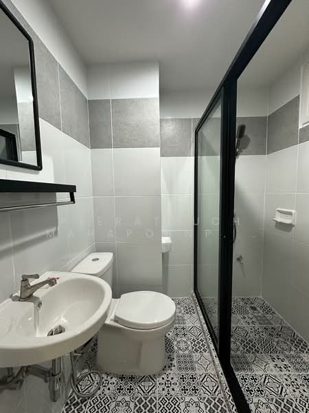 หมู่บ้านศุภาวัฒน์, Pathum Thani, บ้านกลาง 2/6 ซอย 4, Ban Klang, Muang Pathum Thani, Pathum Thani, 3 Bedrooms, 180 sqm, Townhouse For Sale, by Peeratouch Mahapornpaisarn, 500190934 - DDproperty.com