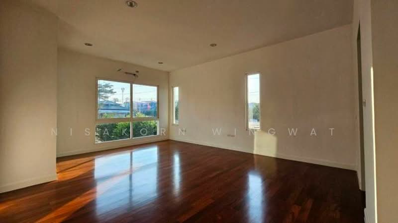 Nirvana Icon Pinklao, Bangkok, 178 Phutthamonthon Sai 2, Sala Thammasop, Thawi Watthana, Bangkok, 3 Bedrooms, 460 sqm, Single Detached House For Sale, by Nisakorn Wingwat, 500190948 - DDproperty.com