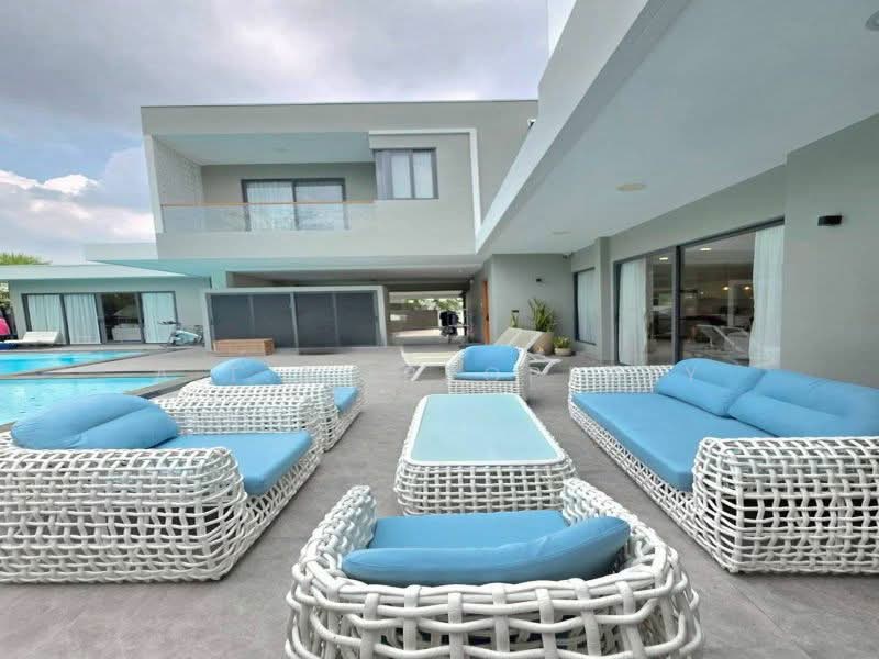 บ้านเดี่ยว พูลวิลล่าหรู พัทยา, ชลบุรี, บางละมุง, บางละมุง, ชลบุรี, 464 ตร.ม., บ้านเดี่ยว ขาย, โดย A.T.A. Property, 500190964 - DDproperty.com