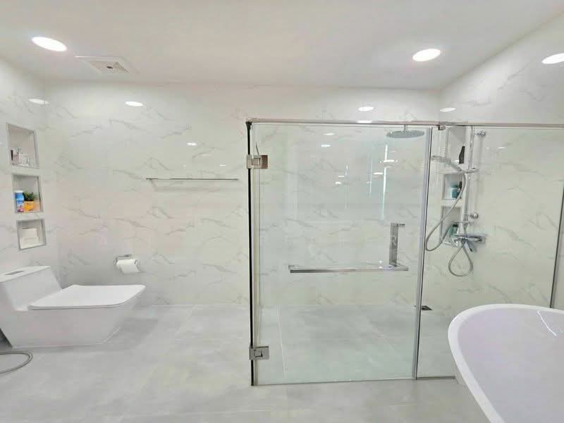 บ้านเดี่ยว พูลวิลล่าหรู พัทยา, Chon Buri (Pattaya), Bang Lamung, Bang Lamung (Pattaya), Chon Buri (Pattaya), 4 Bedrooms, 464 sqm, Single Detached House For Sale, by A.T.A. Property, 500190964 - DDproperty.com