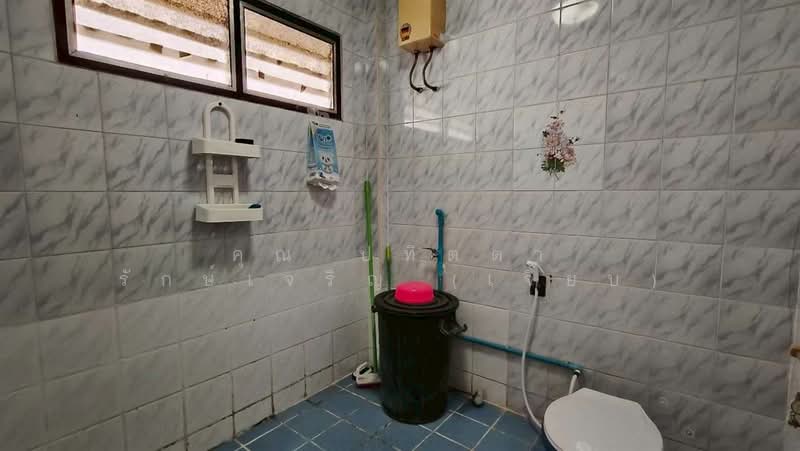 หมู่บ้านณรงค์สุขนิเวศน์ ซอยนนทบุรี6, Nonthaburi, Talat Kwan, Muang Nonthaburi, Nonthaburi, 4 Bedrooms, 300 sqm, Single Detached House For Sale, by คุณ ปทิตตา รักษ์เจริญ (เจี๊ยบ), 500190967 - DDproperty.com