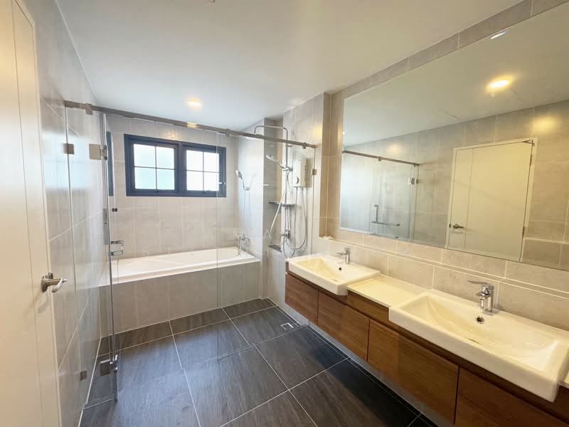 Centro Bangna, Samut Prakan, 111 Soi 3, Bang Kaeo, Bang Plee, Samut Prakan, 4 Bedrooms, 303 sqm, Single Detached House For Sale, by Amarin Sitthidhoon, 500190971 - DDproperty.com