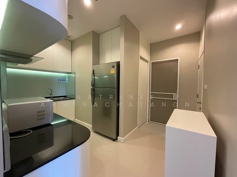 Grand Langsuan, Bangkok, Soi Lang Suan ,Ploenchit Road, Lumphini, Pathum Wan, Bangkok, 2 Bedrooms, 145 sqm, Condo For Rent, by Natrinee Aphirachatanon, 500190992 - DDproperty.com
