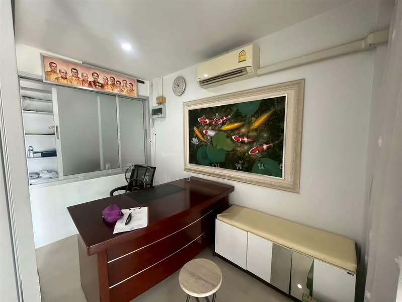 ทาวน์โฮม 3 ชั้น 18 ตร.ว. ทาวน์โฮม ซอยสุขาภิบาล5 ซอย5 ถนนรามอินทรา, กรุงเทพ, ท่าแร้ง, บางเขน, กรุงเทพ, 120 ตร.ม., ทาวน์เฮ้าส์ ขาย, โดย คุณ ภาณุพันธ์ สัครพันธ์ (ภาณุ), 500190995 - DDproperty.com