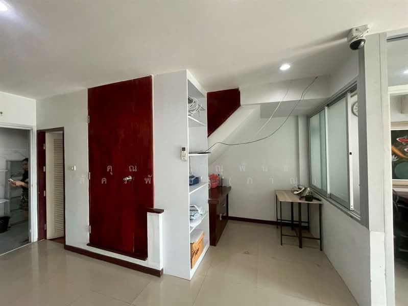 ทาวน์โฮม 3 ชั้น 18 ตร.ว. ทาวน์โฮม ซอยสุขาภิบาล5 ซอย5 ถนนรามอินทรา, กรุงเทพ, ท่าแร้ง, บางเขน, กรุงเทพ, 120 ตร.ม., ทาวน์เฮ้าส์ ขาย, โดย คุณ ภาณุพันธ์ สัครพันธ์ (ภาณุ), 500190995 - DDproperty.com