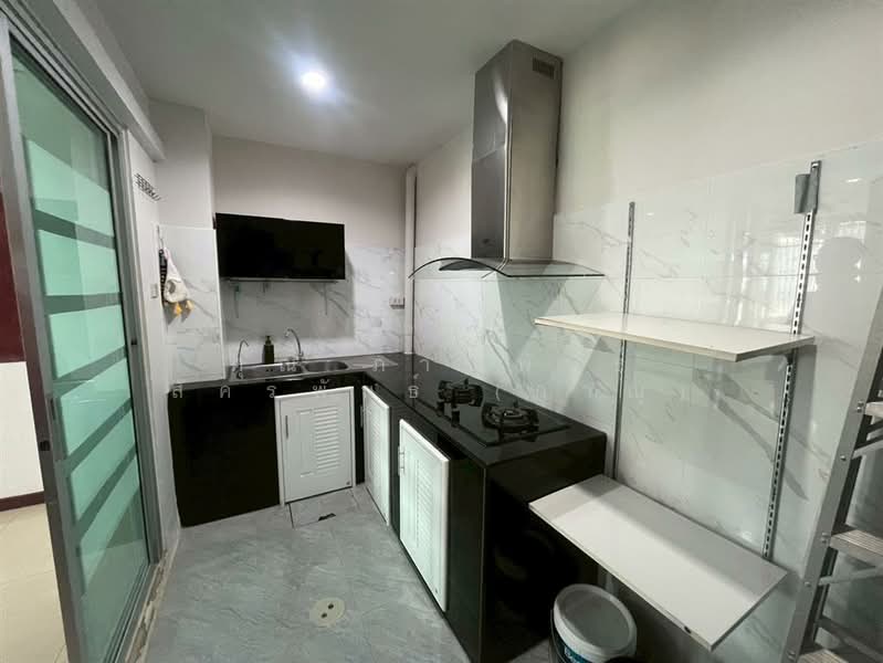 ทาวน์โฮม 3 ชั้น 18 ตร.ว. ทาวน์โฮม ซอยสุขาภิบาล5 ซอย5 ถนนรามอินทรา, กรุงเทพ, ท่าแร้ง, บางเขน, กรุงเทพ, 120 ตร.ม., ทาวน์เฮ้าส์ ขาย, โดย คุณ ภาณุพันธ์ สัครพันธ์ (ภาณุ), 500190995 - DDproperty.com