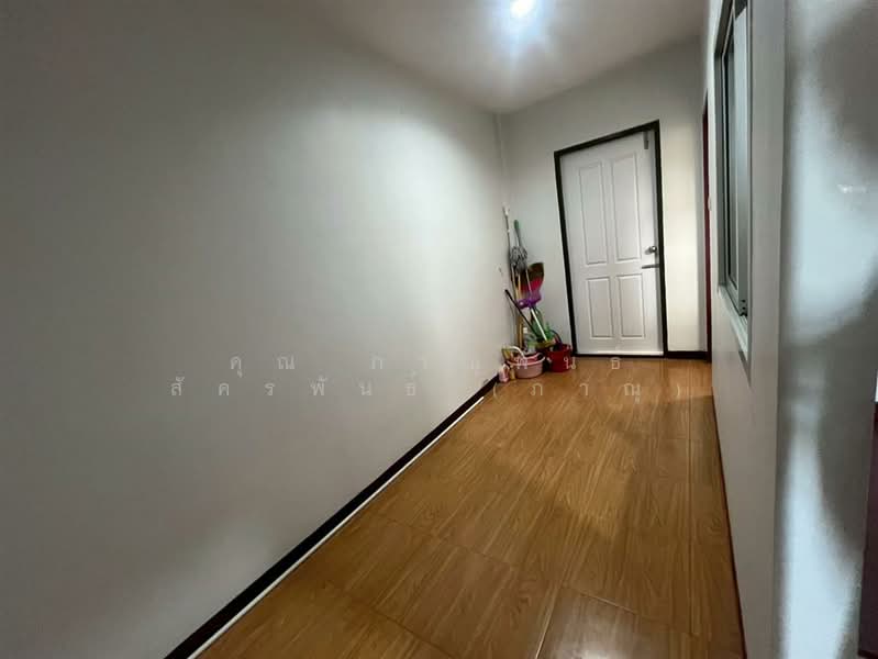 ทาวน์โฮม 3 ชั้น 18 ตร.ว. ทาวน์โฮม ซอยสุขาภิบาล5 ซอย5 ถนนรามอินทรา, กรุงเทพ, ท่าแร้ง, บางเขน, กรุงเทพ, 120 ตร.ม., ทาวน์เฮ้าส์ ขาย, โดย คุณ ภาณุพันธ์ สัครพันธ์ (ภาณุ), 500190995 - DDproperty.com