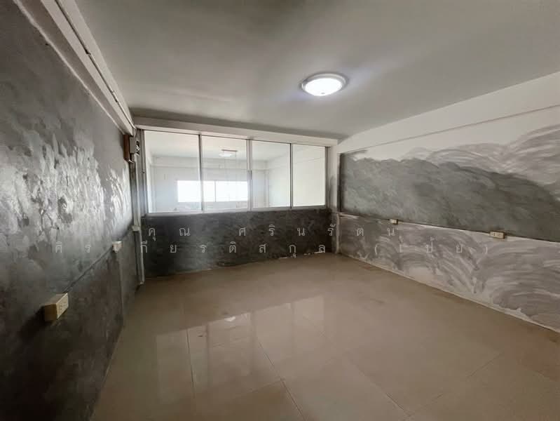 ขาย - อาคารพาณิชย์ 3.5 ชั้น 23.6 ตร.ว. หมู่บ้านกรีนการ์เด้นโฮม ลำลูกกา คลอง8, ปทุมธานี