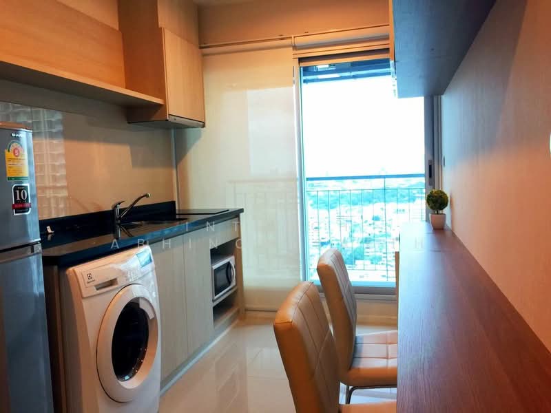 Rhythm Sathorn-Narathiwas : ริทึ่ม สาทร-นราธิวาส, กรุงเทพ, 651 ถนนนราธิวาสราชนครินทร์, ทุ่งมหาเมฆ, สาทร, กรุงเทพ, 35 ตร.ม., คอนโด ให้เช่า, โดย Intouch Abhinorasaeth, 500191027 - DDproperty.com