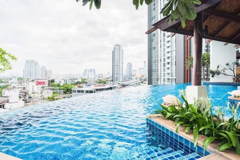 Sky Walk Residences, Bangkok, 1599 Sukhumvit Road, Phra Kanong Nua, Watthana, Bangkok, 2 Bedrooms, 60 sqm, Condo For Sale, by James RR., 500191037 - DDproperty.com