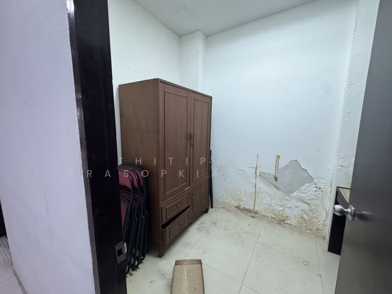 For Rent - TOWNHOUSE ติด Makro สาทร, Bangkok