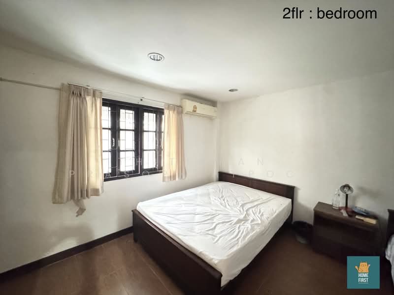 ให้เช่า - TOWNHOUSE ติด Makro สาทร, กรุงเทพ