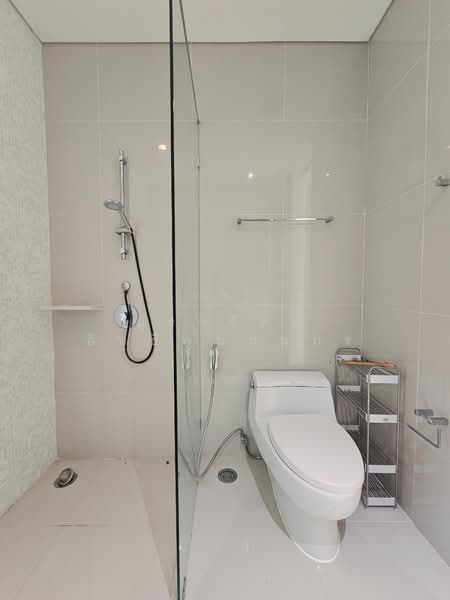 Reflection Jomtien Beach, Chon Buri (Pattaya), 15 Village No. 1 98/1, Na Chom Thian, Sattahip, Chon Buri (Pattaya), 1 Bedroom, 61 sqm, Condo For Sale, by อุรารัตน์ อิทธิพูนธนกร, 500191108 - DDproperty.com