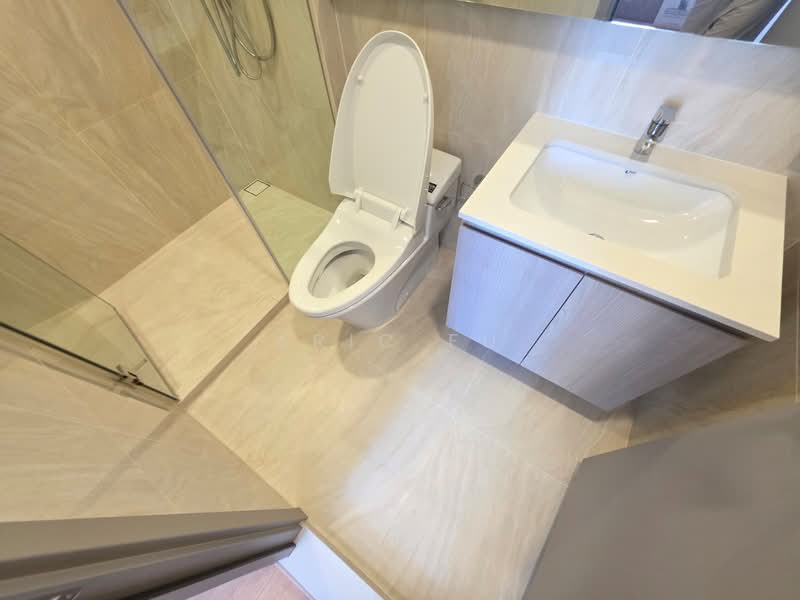 Chewathai Residence Thonglor, Bangkok, Soi Thonglor 20, Thonglor Road, Khlong Tan Nua, Watthana, Bangkok, 1 Bedroom, 33 sqm, Condo For Rent, by Eric Fu, 500191128 - DDproperty.com