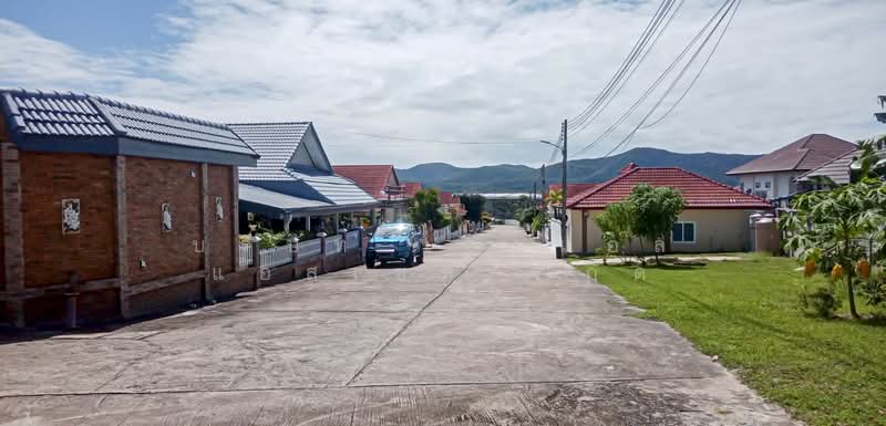 Chokchai 3, Bang Saray, Sattahip, Chon Buri (Pattaya), Bang Sa-re, Sattahip, Chon Buri (Pattaya), 5 Bedrooms, 340 sqm, Single Detached House For Sale, by บริษัท เอชแอล แอสเซท จำกัด, 500191130 - DDproperty.com