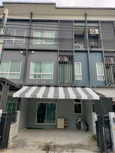 Sammakorn Avenue Suvarnabhumi, Bangkok, Rural Development 3 Khlong Song Ton Noon, Khlong Song Ton Nun, Lat Krabang, Bangkok, 4 Bedrooms, 176 sqm, Townhouse For Sale, by Khemasooch Chiraburanan, 500191131 - DDproperty.com