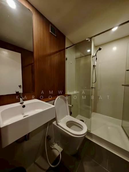 Blossom Condo @ Sathorn-Charoenrat, Bangkok, Charoen Rat Road, Thung Wat Don, Sathon, Bangkok, 1 Bedroom, 30 sqm, Condo For Rent, by Amwika Karoonsombat, 500191143 - DDproperty.com