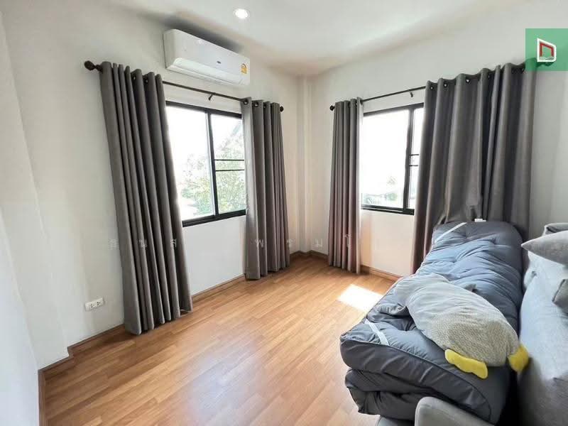 Warabodin Rangsit Klong 3, Pathum Thani, Along Khlong 3 Rangsit, Lat Sawai, Lam Luk Ka, Pathum Thani, 3 Bedrooms, 225 sqm, Single Detached House For Sale, by ธนสร พรมโสภา, 500191191 - DDproperty.com