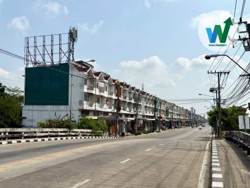 ขายอาคารพาณิชย์ มีนบุรี 3.5 ชั้น หลังมุม ทำเลดี ติดถนน ปากทางเข้าเคหะร่มเกล้า เหมาะทำออฟฟิศ โกดังสิน, กรุงเทพ, ร่มเกล้า, มีนบุรี, มีนบุรี, กรุงเทพ, 220 ตร.ม., ทาวน์เฮ้าส์ ขาย, โดย สุมนทา กรรณนุช, 500191208 - DDproperty.com