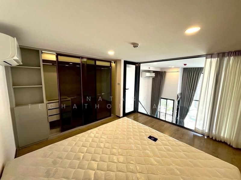 SOHO Bangkok Ratchada, Bangkok, 74 Pracha Rat Bamphen Rd, Huai Khwang, Huai Khwang, Bangkok, 1 Bedroom, 36 sqm, Condo For Rent, by Natasa Techathonthanakhun, 500191231 - DDproperty.com
