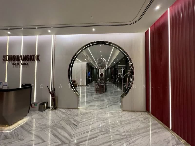 SOHO Bangkok Ratchada, Bangkok, 74 Pracha Rat Bamphen Rd, Huai Khwang, Huai Khwang, Bangkok, 1 Bedroom, 36 sqm, Condo For Rent, by Natasa Techathonthanakhun, 500191231 - DDproperty.com