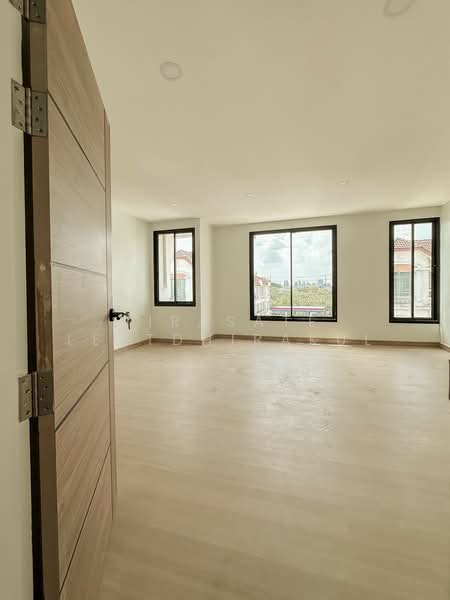 Baan Klang Muang Rama 9 - Ladprao, Bangkok, Soi Ladprao 88, Wang Thonglang, Wang Thonglang, Bangkok, 4 Bedrooms, 100 sqm, Townhouse For Sale, by Jirasate Lertdhirakul, 500191234 - DDproperty.com