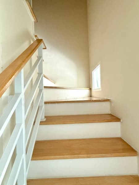 Golden Town Vibhavadi-Chaengwattana, Bangkok, Soi Chaengwattana 14, Thung Song Hong, Lak Si, Bangkok, 2 Bedrooms, 96 sqm, Townhouse For Sale, by Khlueanphon Nukulsirisak, 500191237 - DDproperty.com