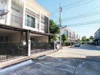 ขาย - The Miracle Plus Phet Kasem 63 : เดอะ มิราเคิล พลัส เพชรเกษม 63, กรุงเทพ