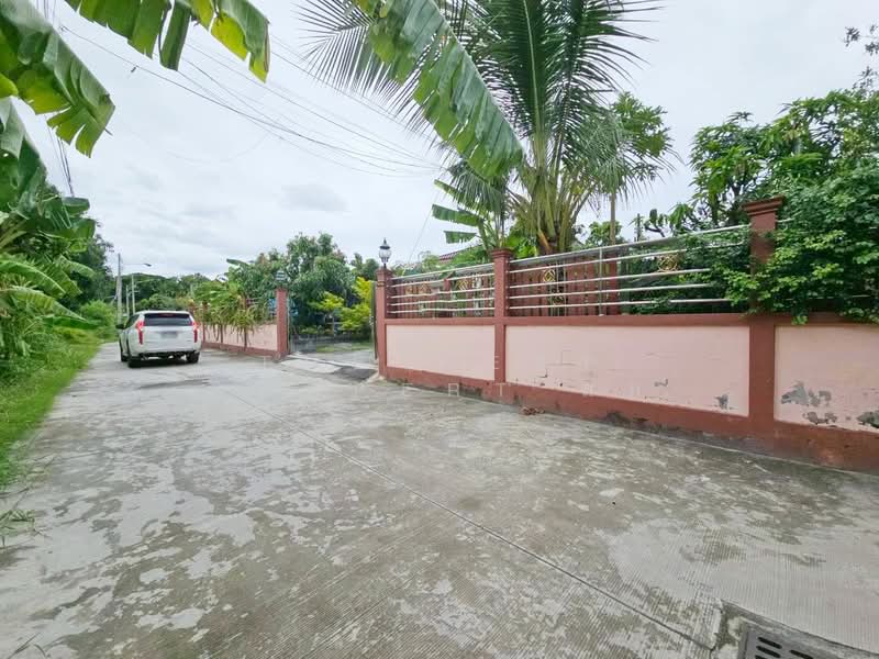 บ้านเดี่ยวพร้อมที่ดินบ้านสวน ชลบุรี, Chon Buri (Pattaya), Ban Suan, Muang Chon Buri, Chon Buri (Pattaya), 6 Bedrooms, 162 sqm, Single Detached House For Sale, by The Best Propert ส้ม, 500191252 - DDproperty.com