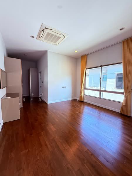 Grand Bangkok Boulevard Srinakarin : แกรนด์ บางกอก บูเลอวาร์ด ศรีนครินทร์, กรุงเทพ, ถ.ศรีนครินทร์, หนองบอน, ประเวศ, กรุงเทพ, 390 ตร.ม., บ้านเดี่ยว ให้เช่า, โดย Forty-Six Real Estate Group, 500191254 - DDproperty.com