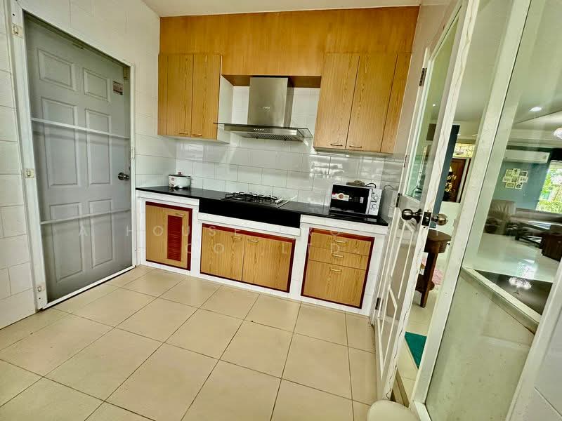 The Boulevard Sriracha, Chon Buri (Pattaya), Sriracha-Nongyaibu Road, Surasak, Si Racha, Chon Buri (Pattaya), 3 Bedrooms, 280 sqm, Single Detached House For Rent, by A House Property Co.,Ltd., 500191281 - DDproperty.com