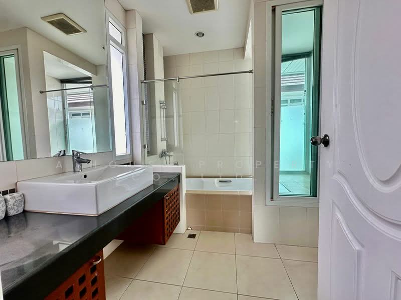 The Boulevard Sriracha, Chon Buri (Pattaya), Sriracha-Nongyaibu Road, Surasak, Si Racha, Chon Buri (Pattaya), 3 Bedrooms, 280 sqm, Single Detached House For Rent, by A House Property Co.,Ltd., 500191281 - DDproperty.com