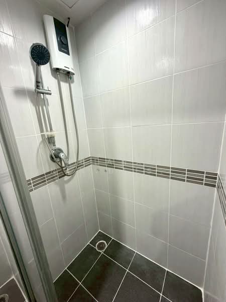 Lumpini Park Rama 9-Ratchada, Bangkok, 888 Chaturathit Road, Bang Kapi, Huai Khwang, Bangkok, 1 Bedroom, 26 sqm, Condo For Sale, by Kulanat Ananvutisombat, 500191287 - DDproperty.com