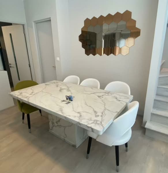 Anya Bangna-Ramkhamhaeng 2 : อัญญ่า บางนา-รามคำแหง 2, กรุงเทพ, ถนนรามคำแหง 2, ดอกไม้, ประเวศ, กรุงเทพ, 146 ตร.ม., ทาวน์เฮ้าส์ ให้เช่า, โดย Agent Pla, 500191295 - DDproperty.com