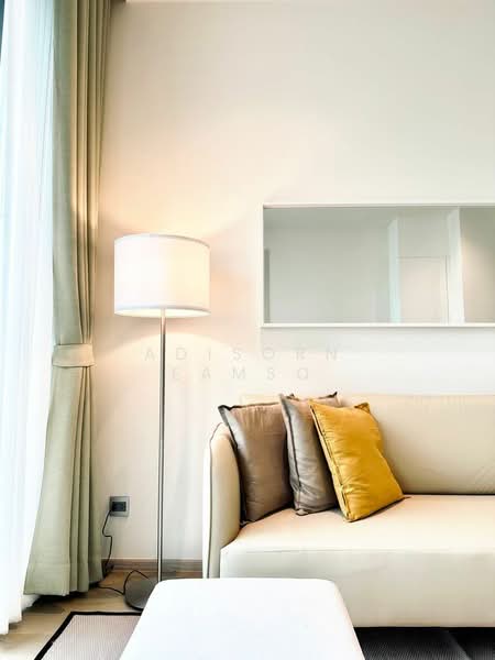 The Strand Thonglor, Bangkok, 36 Soi Sukhumvit 55, Khlong Tan Nua, Watthana, Bangkok, 1 Bedroom, 48 sqm, Condo For Rent, by Adisorn Eamso, 500191310 - DDproperty.com