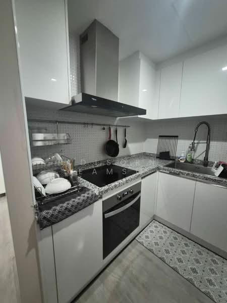 O2 Hip, Bangkok, 1041 8 Soi Nai Loet, Lumphini, Pathum Wan, Bangkok, 2 Bedrooms, 100 sqm, Condo For Rent, by Adisorn Eamso, 500191314 - DDproperty.com