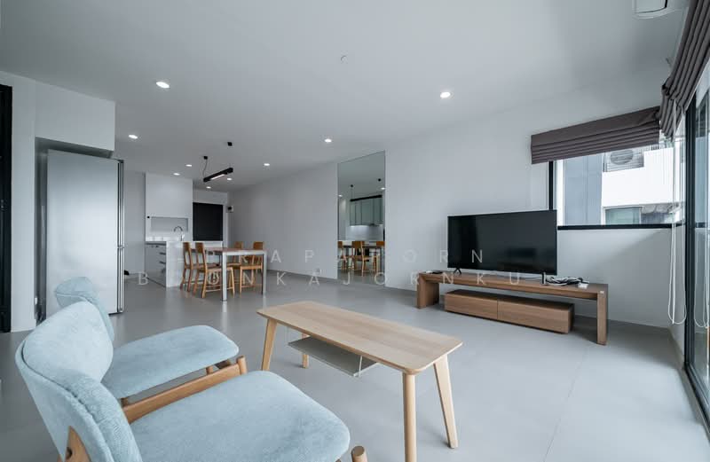 Sathorn Gardens : สาธร การ์เด้นส์, กรุงเทพ, 39 ถนนสาธรใต้, ทุ่งมหาเมฆ, สาทร, กรุงเทพ, 94 ตร.ม., คอนโด ให้เช่า, โดย Prapaporn Boonkajornkul, 500191319 - DDproperty.com