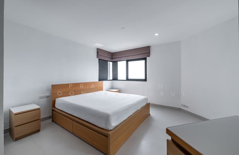 Sathorn Gardens, Bangkok, 39 South Sathorn Road, Thung Maha Mek, Sathon, Bangkok, 2 Bedrooms, 94 sqm, Condo For Rent, by Prapaporn Boonkajonkul, 500191319 - DDproperty.com