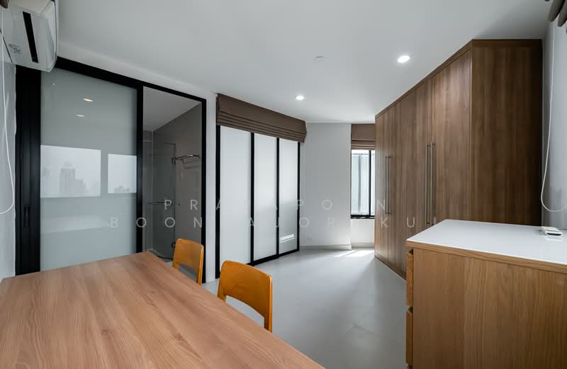 Sathorn Gardens, Bangkok, 39 South Sathorn Road, Thung Maha Mek, Sathon, Bangkok, 2 Bedrooms, 94 sqm, Condo For Rent, by Prapaporn Boonkajonkul, 500191319 - DDproperty.com