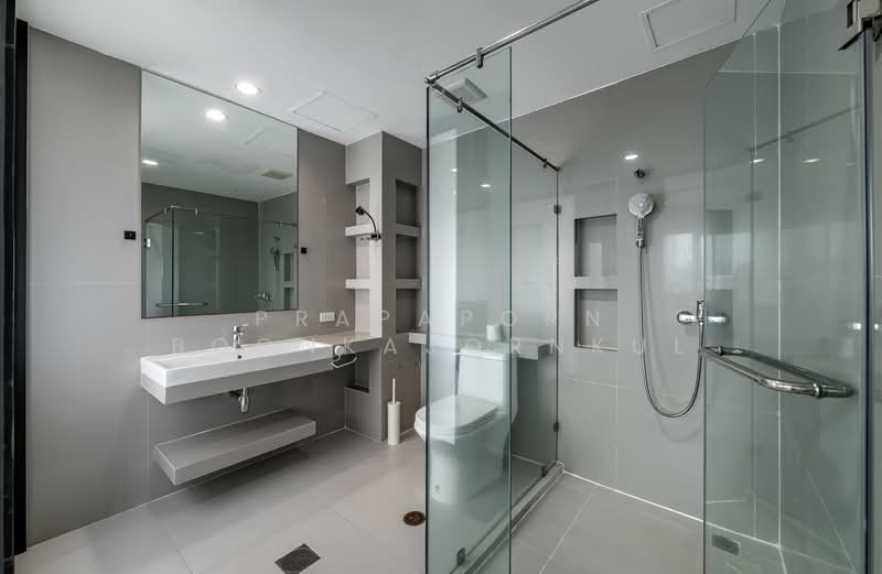 Sathorn Gardens : สาธร การ์เด้นส์, กรุงเทพ, 39 ถนนสาธรใต้, ทุ่งมหาเมฆ, สาทร, กรุงเทพ, 94 ตร.ม., คอนโด ให้เช่า, โดย Prapaporn Boonkajornkul, 500191319 - DDproperty.com