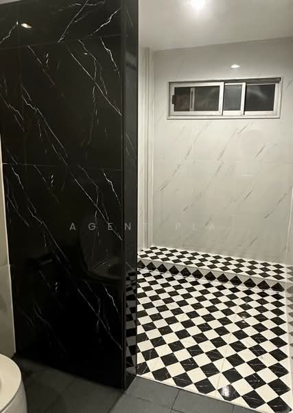 Newly renovated townhome for rent, Sukhumvit 36, near Thonglor BTS (SPSAD3870), Bangkok, สุขุมวิท, Phra Kanong, Khlong Toei, Bangkok, 3 Bedrooms, 200 sqm, Townhouse For Rent, by Agent Pla, 500191321 - DDproperty.com