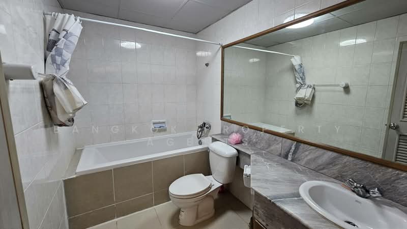 Richmond Palace, Bangkok, Soi Sukhumvit 43 Sukhumvit Road, Khlong Tan Nua, Watthana, Bangkok, 3 Bedrooms, 137 sqm, Condo For Rent, by BANGKOK PROPERTY AGENTS, 500191354 - DDproperty.com