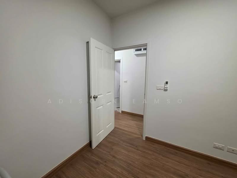 3-BR Townhouse, Bangkok, Bang Phlat, Bang Phlat, Bangkok, 3 Bedrooms, 120 sqm, Townhouse For Sale, by Adisorn Eamso, 500191357 - DDproperty.com