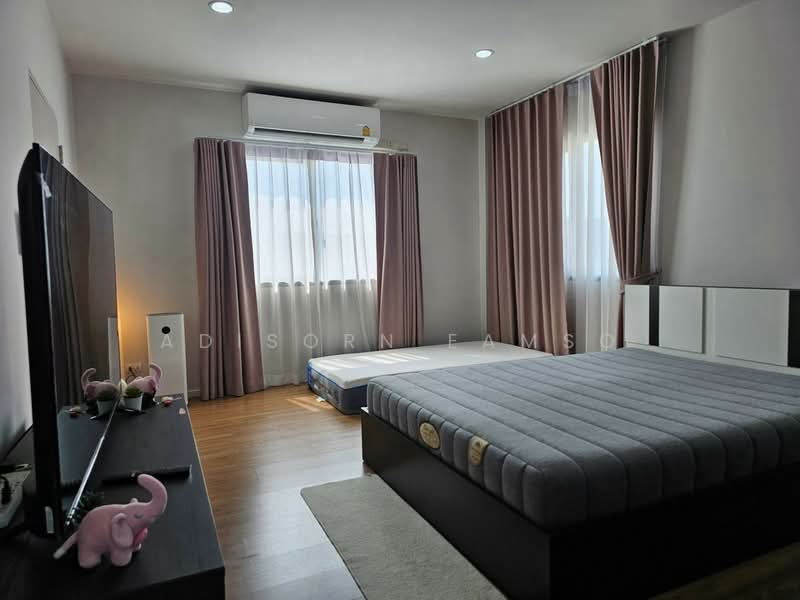 Baan Klang Muang The Edition Rama 9-Krungthep Kreetha, Bangkok, Kanchanaphisek Road 23, Saphan Sung, Saphan Sung, Bangkok, 4 Bedrooms, 218 sqm, Semi-Detached House (Twin House) For Rent, by Adisorn Eamso, 500191367 - DDproperty.com