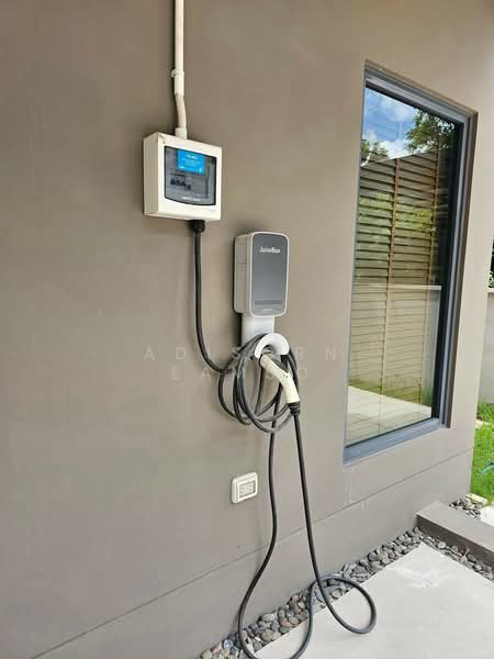 Baan Klang Muang The Edition Rama 9-Krungthep Kreetha : บ้านกลางเมือง ดิ อิดิชั่น พระราม9-กรุงเทพกรีฑา, กรุงเทพ, ถนนกาญจนาภิเษก 23, สะพานสูง, สะพานสูง, กรุงเทพ, 218 ตร.ม., บ้านแฝด ให้เช่า, โดย Adisorn Eamso, 500191367 - DDproperty.com