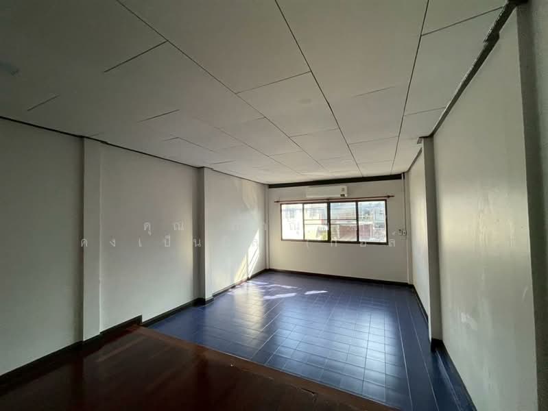 ธารทองนิเวศน์ (Than Thong Niwet), Bangkok, ถนนพหลโยธิน, Anusaowari, Bang Khen, Bangkok, 2 Bedrooms, 80 sqm, Townhouse For Sale, by คุณ ภาณุพงศ์ คงเป็นนิล (กอล์ฟ), 500191369 - DDproperty.com