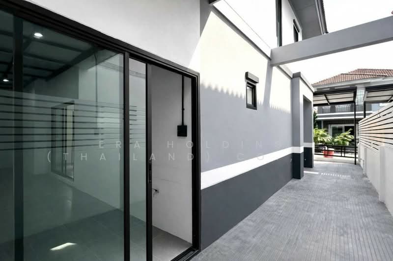 Promptpat Priva, Bangkok, Soi Hathai Rat 37, Sam Wa Tawan Tok, Khlong Sam Wa, Bangkok, 3 Bedrooms, 150 sqm, Single Detached House For Sale, by ERA Holding (Thailand) Co., Ltd., 500191393 - DDproperty.com