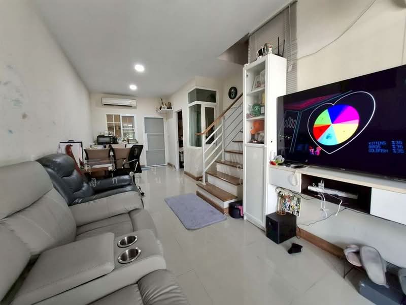 Golden Town Wongsawang-Ratchada, Nonthaburi, Pibulsongkram Road, Bang Khen, Muang Nonthaburi, Nonthaburi, 3 Bedrooms, 90 sqm, Townhouse For Sale, by คุณ สุพรรณิการ์ ลูกอินทร์ (ตูน), 500191403 - DDproperty.com